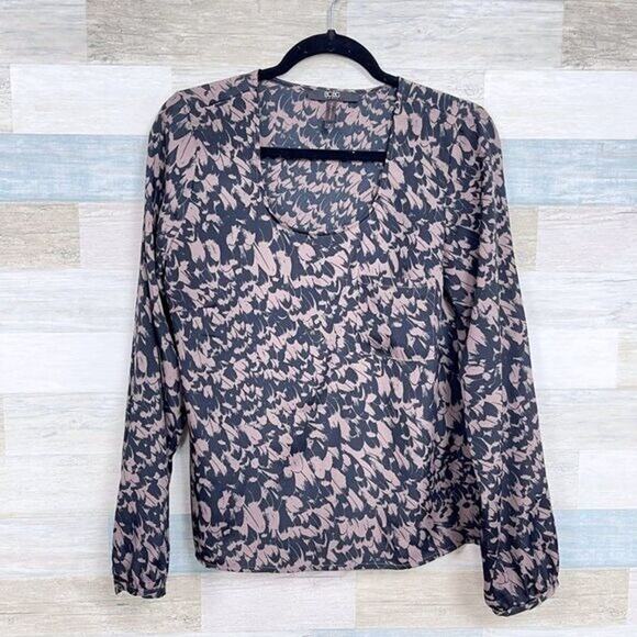 BCBG PARIS Printed Silky Long Sleeve Blouse Brown Black Womens Medium - Picture 1 of 5